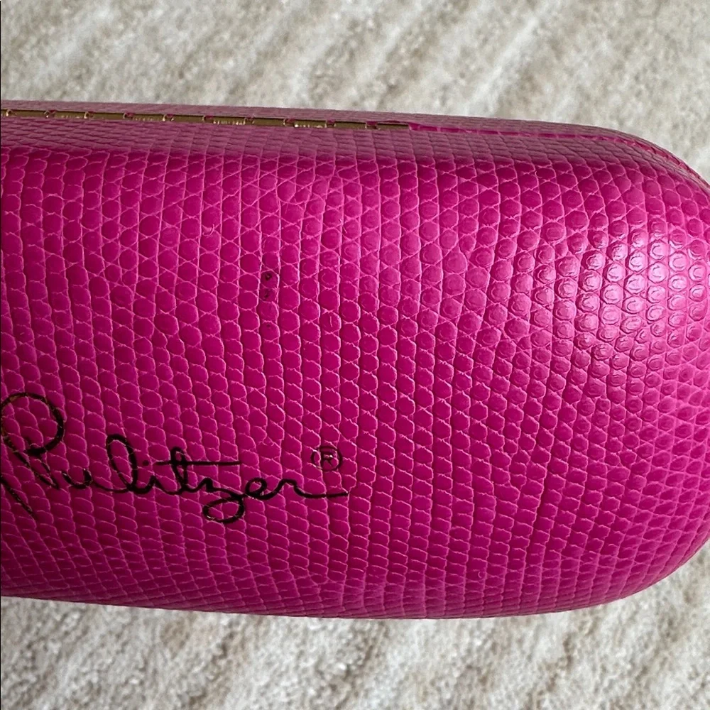 Lilly Pulitzer Hot PINK Fuchsia Clamshell Eyeglass Case Hardcase Snake Reptile